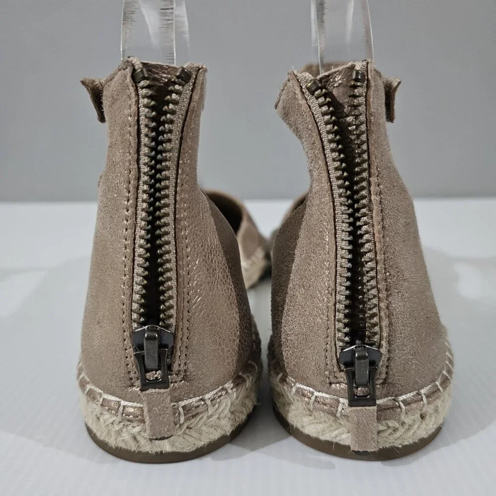 Eileen Fisher Lala Flat Espadrille Womens 8.5 Tan Metallic Leather Sandal NEW